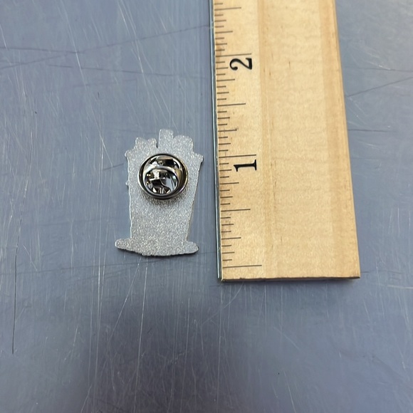 Demon Slayer Inosuke Boba Pin - Picture 3 of 3